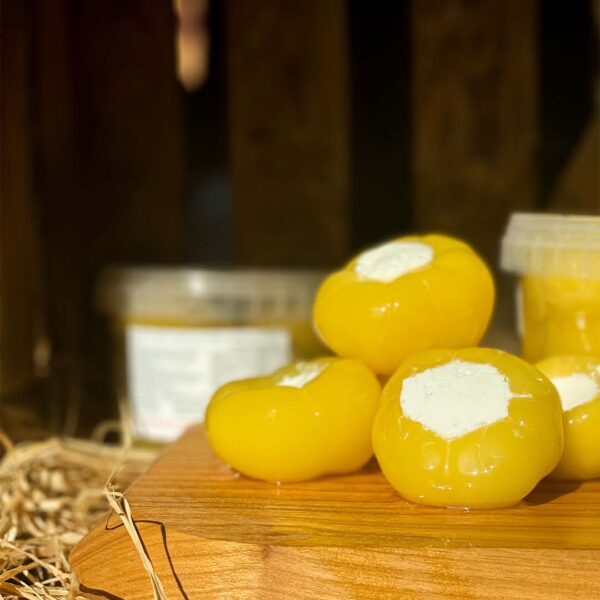 Konserwowa papryka jabłkowa słodka nadziewana serem