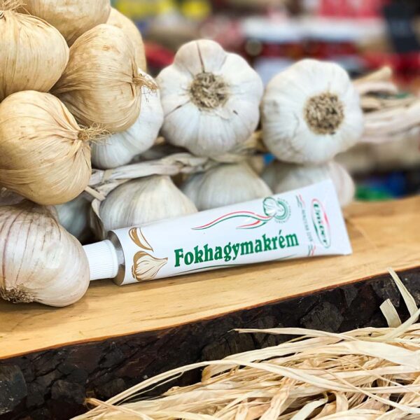 Pasta czosnkowa Univer-Fokhagymakrem